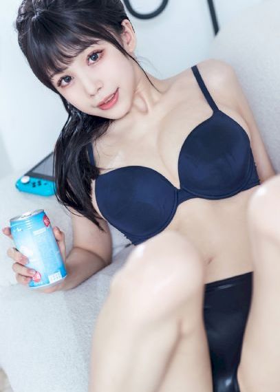 三个男人躁我一个爽视频免费